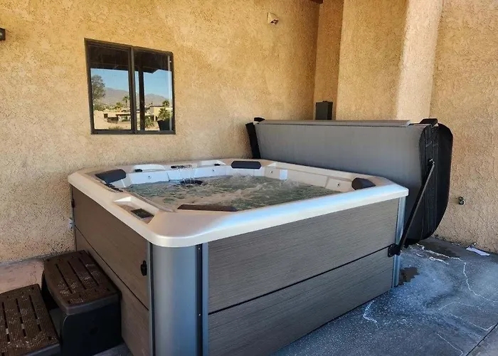 Holiday home Peakview - Pool Firepit Games Garage