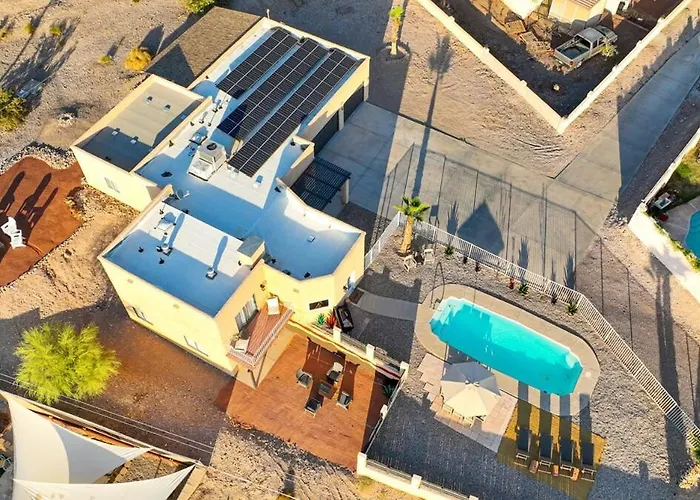 Peakview - Pool Firepit Games Garage *