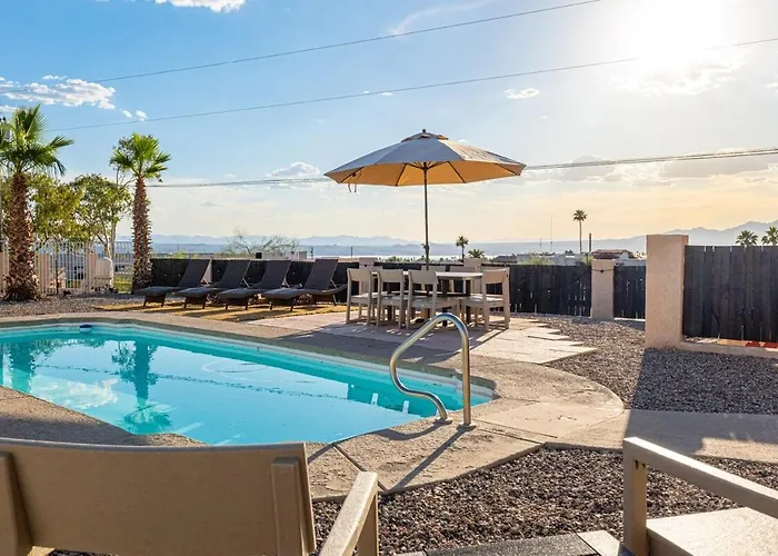 Peakview - Pool Firepit Games Garage Holiday home Lake Havasu City