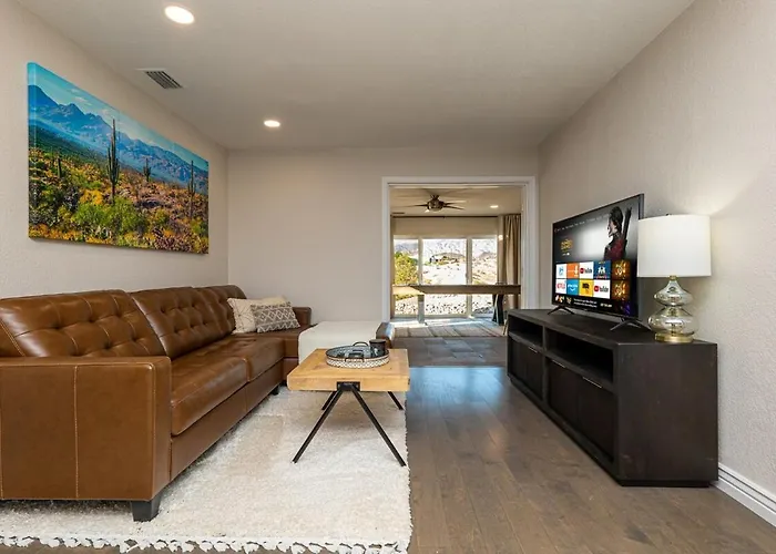 Peakview - Pool Firepit Games Garage *